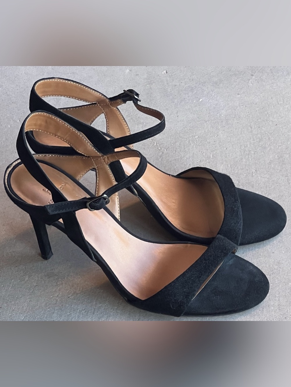 Halston Ainsley Black Suede Open Toe Ankle Strap Strappy Stiletto Heels Size 7.5
